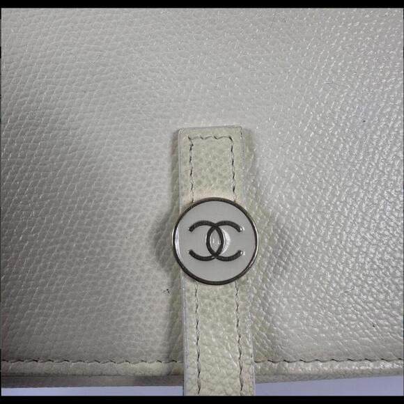 CHANEL Pale Yellow Leather CC Vintage Long Wallet 9728895 (CCXX150) - Picture 5 of 16